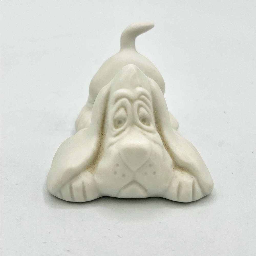 VTG Hallmark 1975 Little Gallery Hound Dog Figure Fine Bisque Porcelain 2” EUC